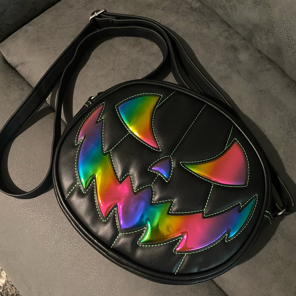 Love Pain & Stitches Bag